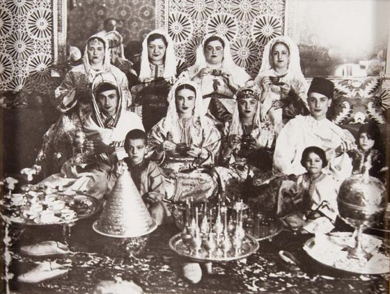 Poème à la mémoire de Khalti Léa